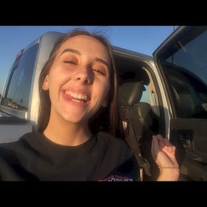 Meet your Posher, Josephine